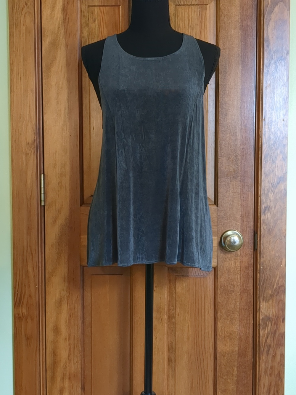 Alicia Mugetti Charcoal Top